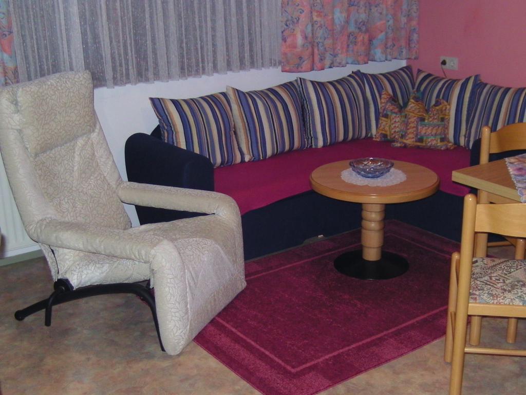 Appartement Ria Bad Kleinkirchheim Rum bild
