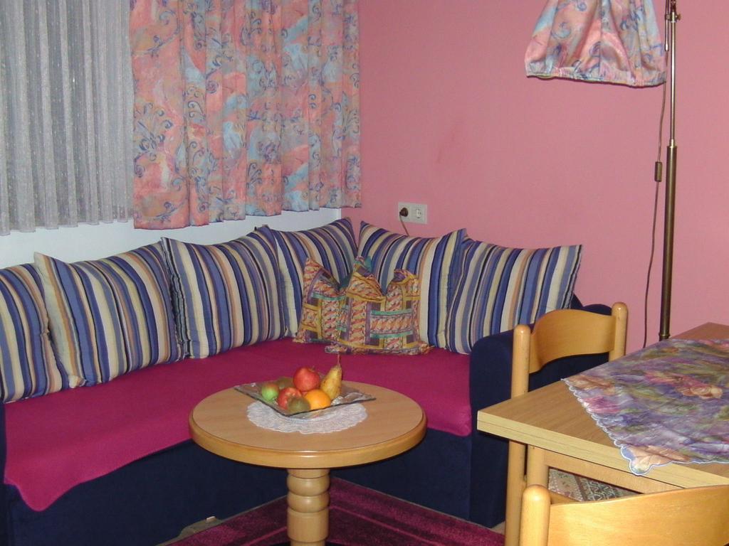 Appartement Ria Bad Kleinkirchheim Exteriör bild