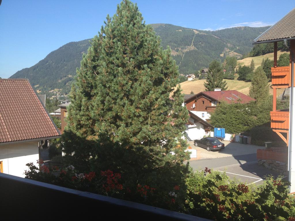 Appartement Ria Bad Kleinkirchheim Exteriör bild