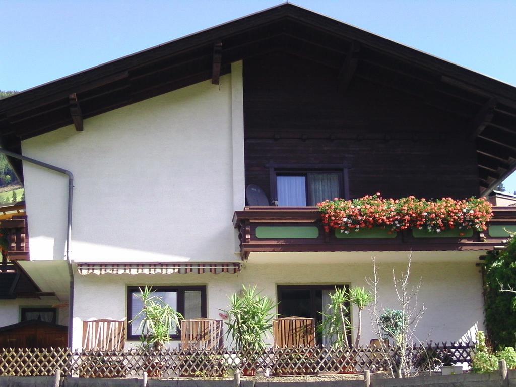 Appartement Ria Bad Kleinkirchheim Exteriör bild